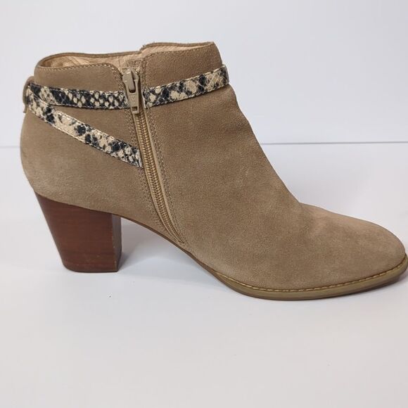 Vionic Upright Upton Taupe Suede Leather Ankle Booties Size 11 - Picture 8 of 13